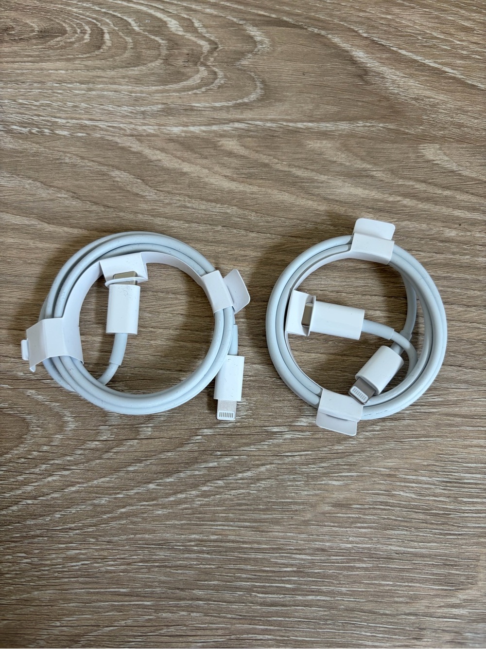 Apple USB-C to Lightning Charging Cable OEM Unused Fast Charging 1m/3.3ft Lot 2
